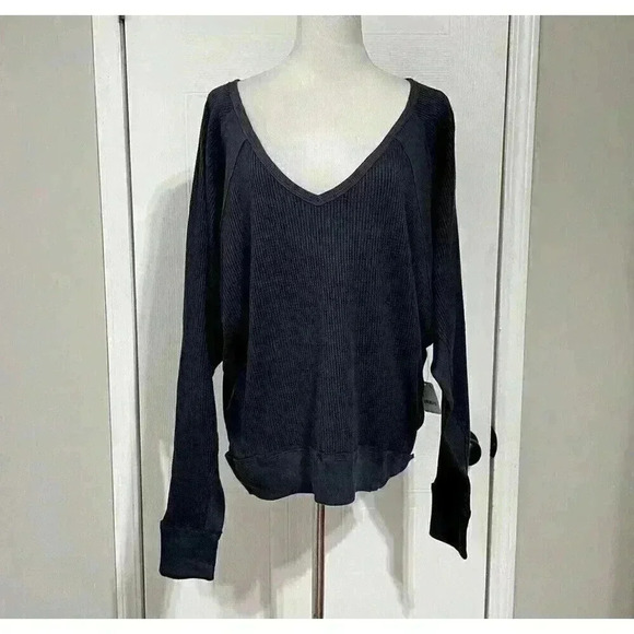 FREE PEOPLE | Santa Clara Long Sleeve Thermal Knit Top in Black NWT Size Medium - Picture 5 of 13